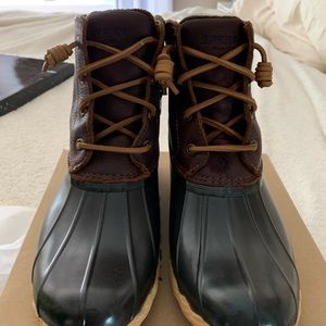 Sperry duck boots size 7.5 NEW IN BOX